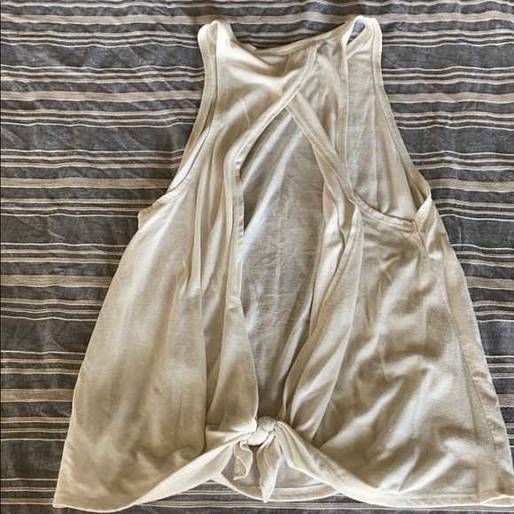 Geometric Tanks - Picture 3 of 5